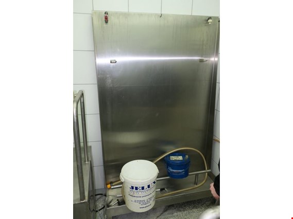 Used Washing device fpr aprons with dryer for Sale (Auction Premium) | NetBid Industrial Auctions